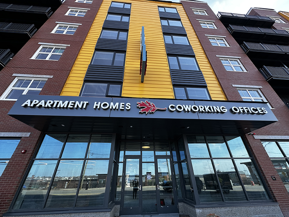 Offices to share at Red Oak Coworking and Office Suites' 409 Elm Street location in Manchester, New Hampshire