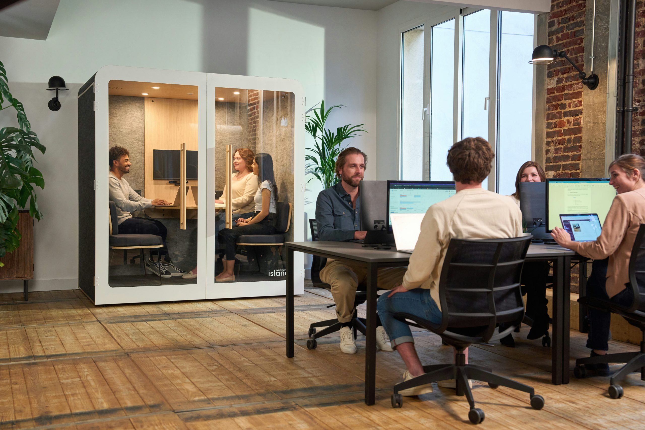 The Socialization Aspects of Coworking