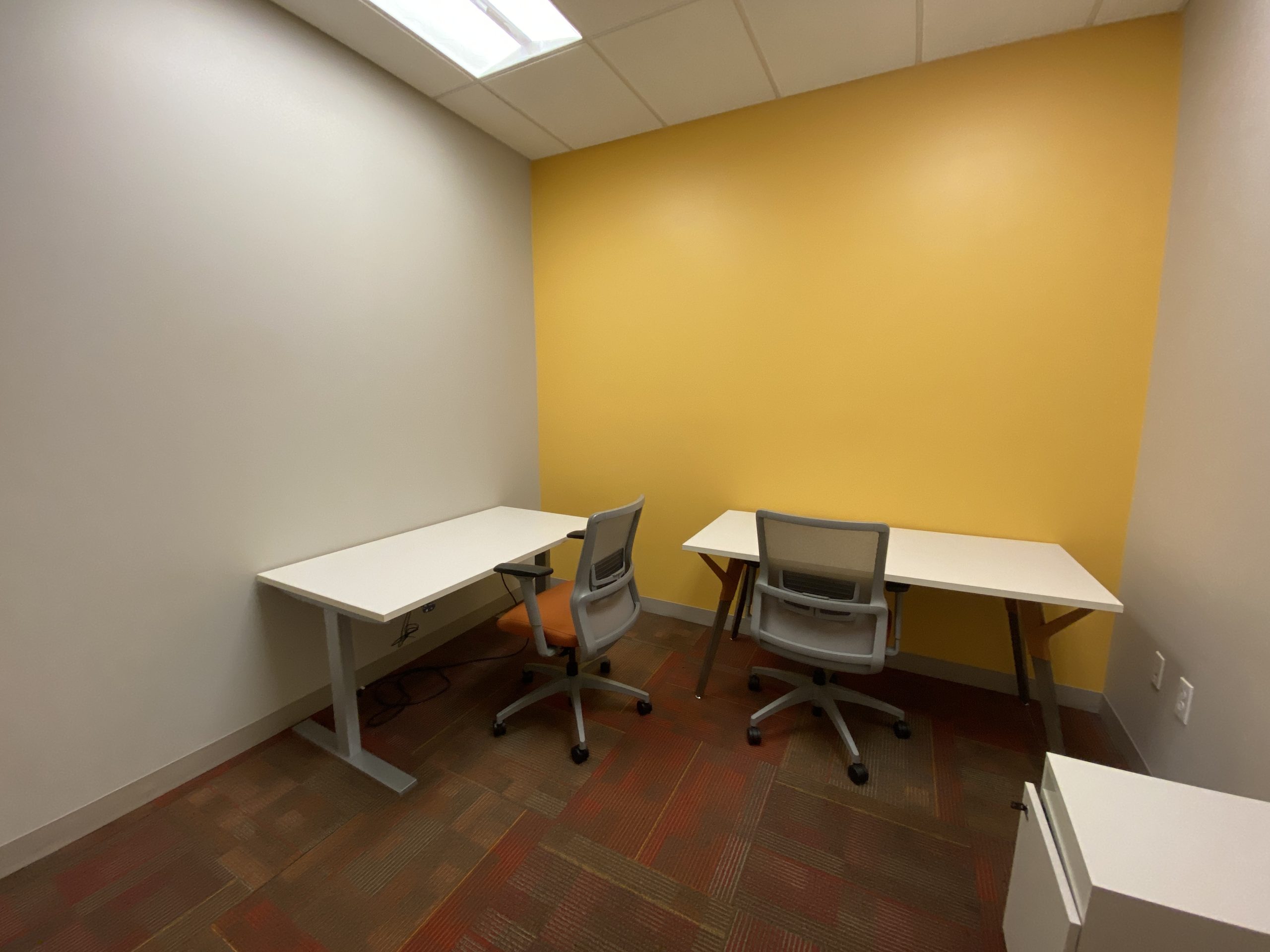 2 person lockable office for rent