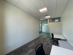 red-oak-coworking-office-suite-7