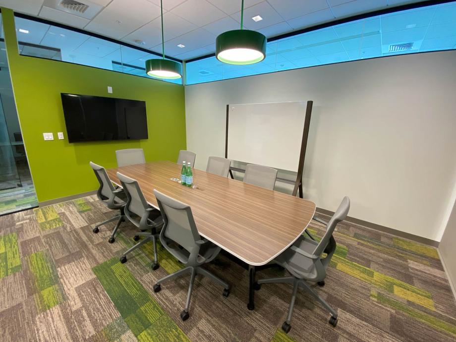 Two conference rooms included in the rental
