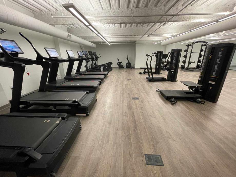 fitness center included with office rental